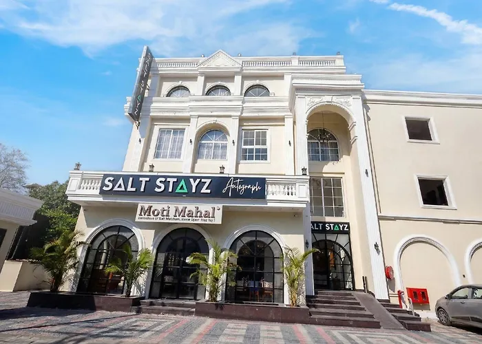 Saltstayz Autograph - Rishikesh Near Triveni Ghat