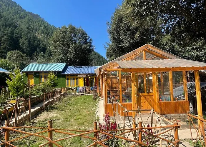 Moonlight Cafe Huts