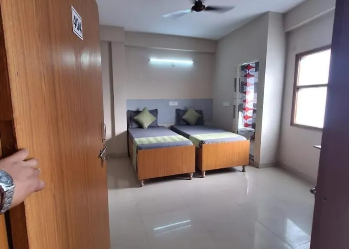 Haven Heights Hotel Noida Sector 18