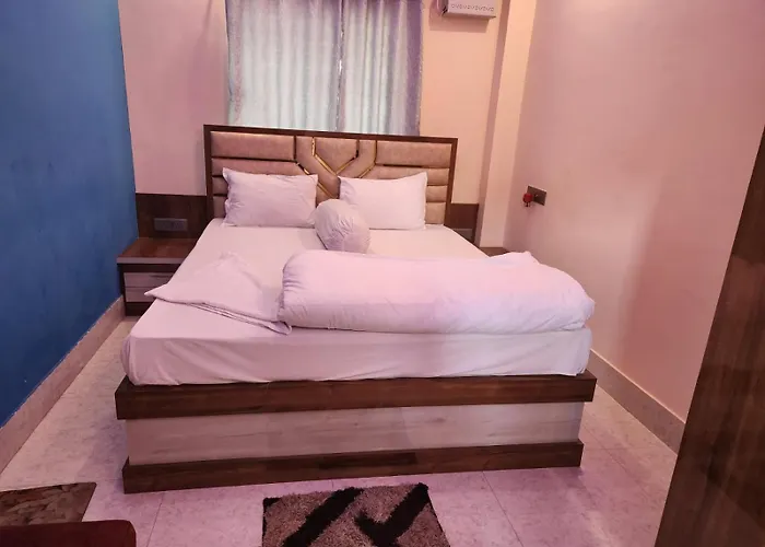 Paromita Inn