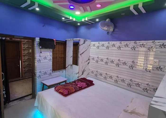 New Suvam Lodge & Hotel