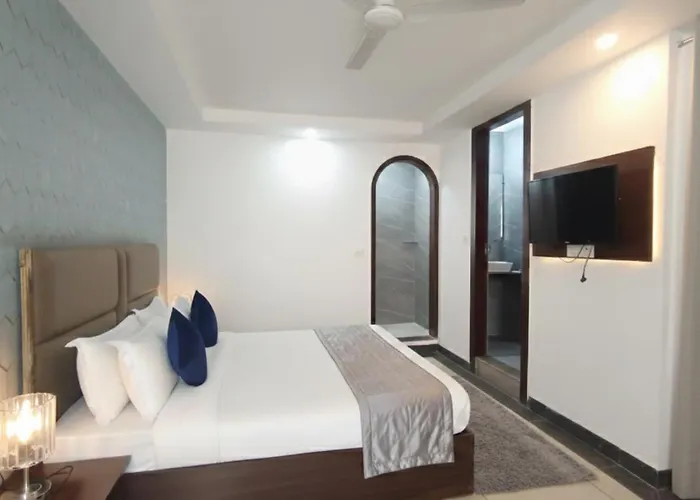 Hotel Tej Plaza Igi Airport New Delhi