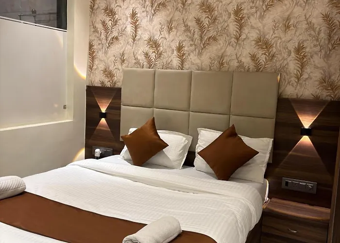 Hotel Golden Palace
