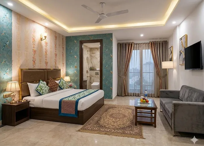Hotel Tej Palace Near Delhi Airport