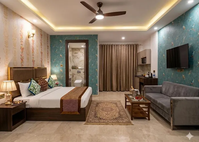Hotel Tej Palace Near Delhi Airport