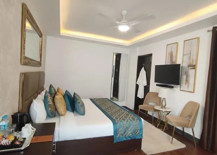 Hotel The Tark Near Delhi Airport