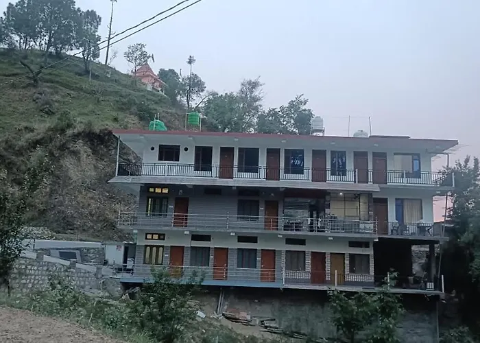 Hotel Navya Dhruv