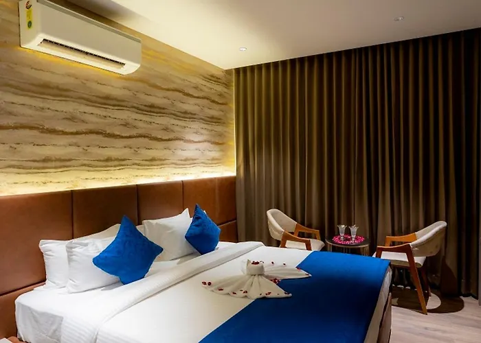 The Blues Hotel Golden Glory, Rajkot