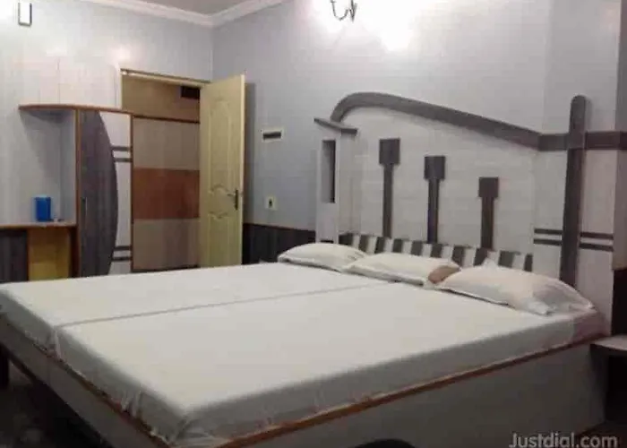 Le Palace