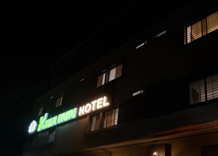 Kiwi Inn Hotel Palda