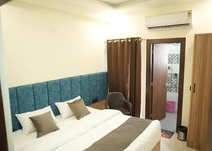 Opo Collection Srs -Noida