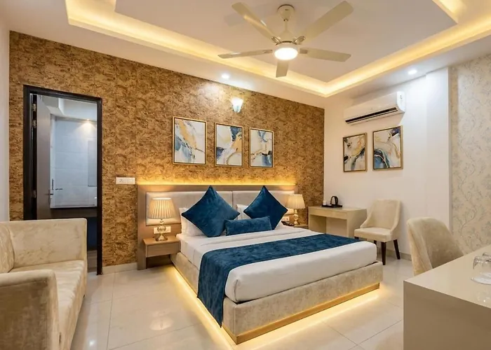 Sky Nest Plaza Inns Near Delhi International Airport