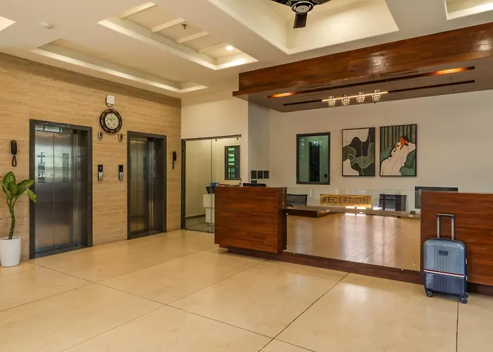 Perfectstayz Premium Udaipur By The Lake