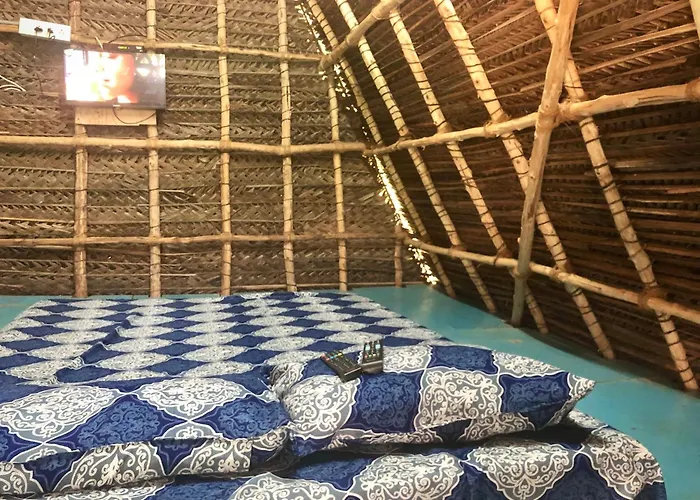 As Rooms & Hut Stay