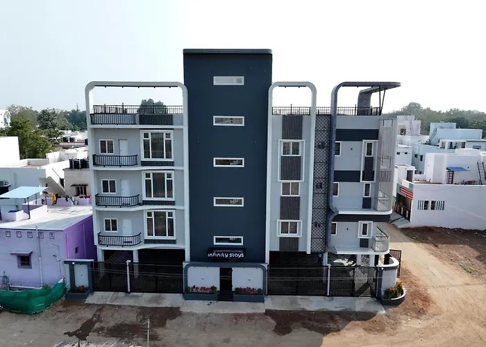 Coral Shelters Service Apartments Luxe Kochadai