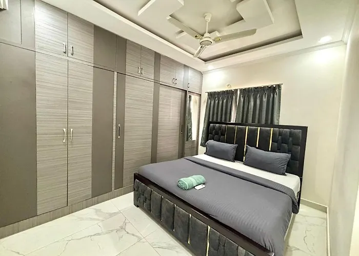 Bright & Spacious 3Bhk Near Manikonda