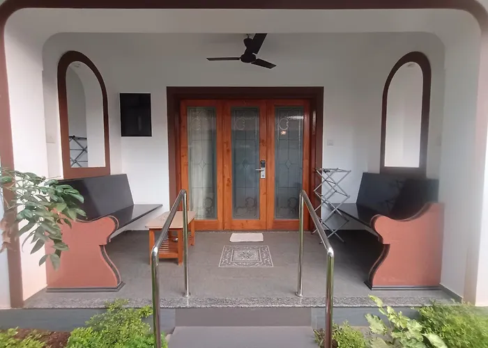 Delight Hostel Goa Candolim