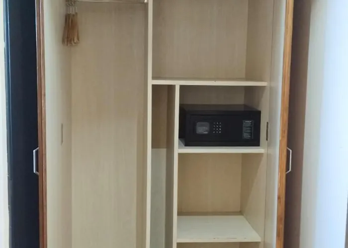 Sai Neem Tree Hotel