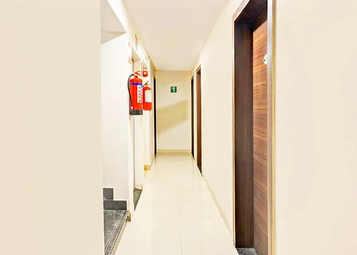Hotel O Pearl Inns Executive Pune