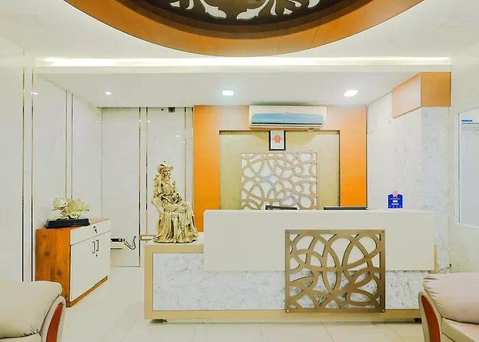 Everest Park Residency