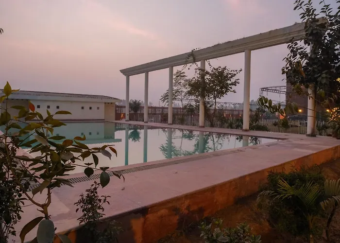 Qila Hotel