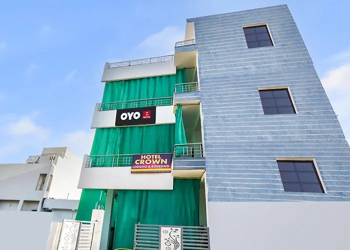 Hotel O Crown