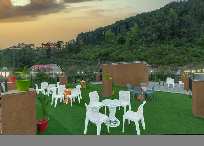 The Tranquility Retreat L Vacations I Conference I Mice I Family Events I Open Air Terrace I Sky Bonfire I Kufri By Exotic Stays