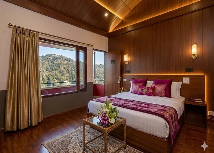 Aurevelle Kastura Resort Kanatal - Mountain View Rooms - 5 Min From Surkanda Devi Temple