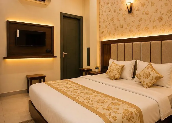 Hotel Crystal Blues