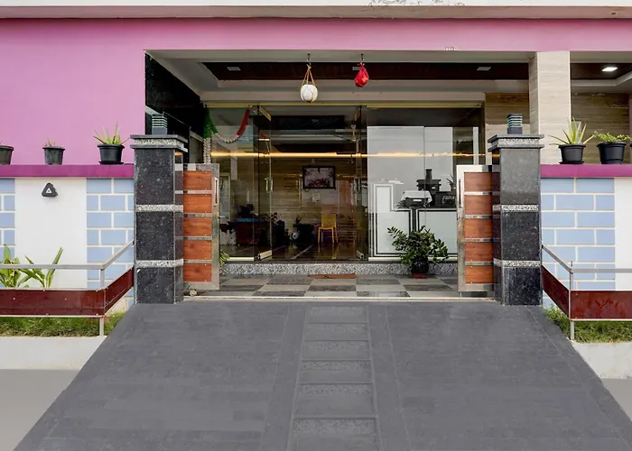 Oyo Collection O Mini Bypass Nellore Road Formerly Amr Guest Inn