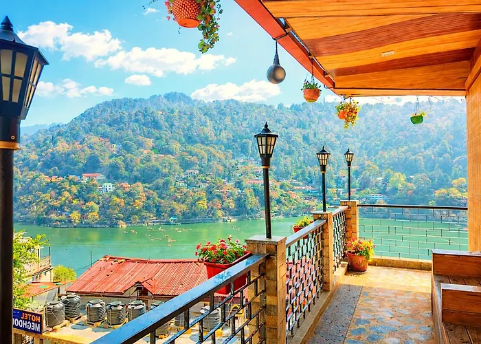 Front View Hotel Vinayak Grand Near Mall Road Best Luxury Stay In Nainital
