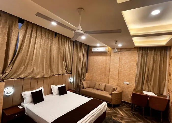 Hotel Naayra
