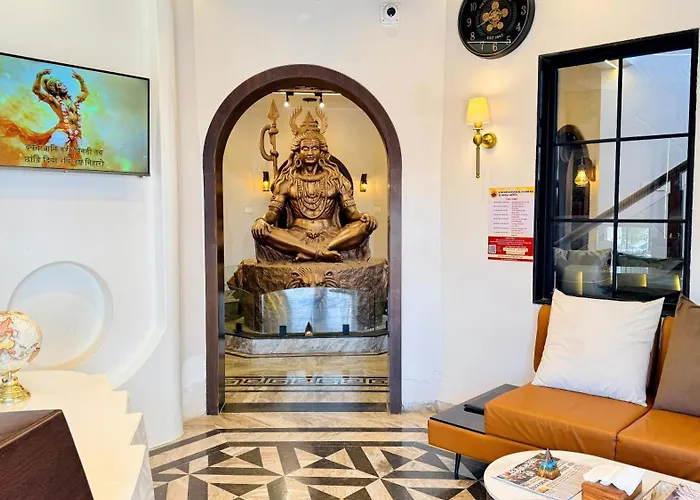 Hotel Omkareshwar Jyotirling Inn