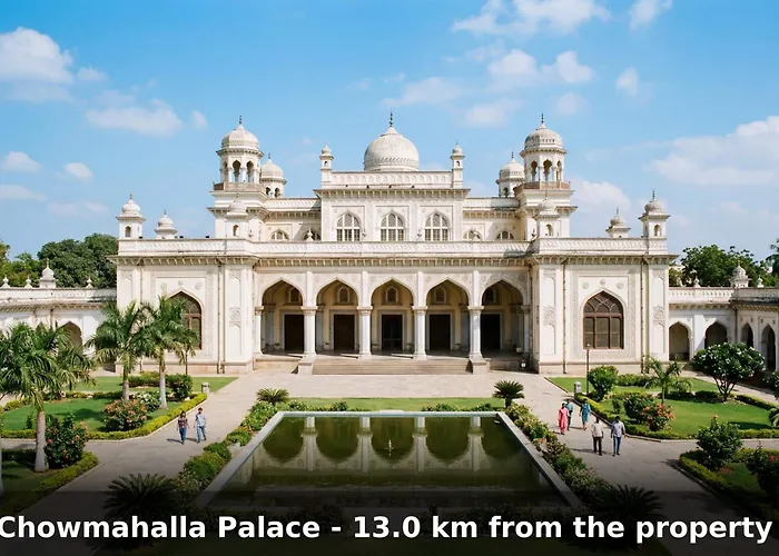 Super Collection O Khajaguda Hills Formerly Sri Balaji Luxury Rooms