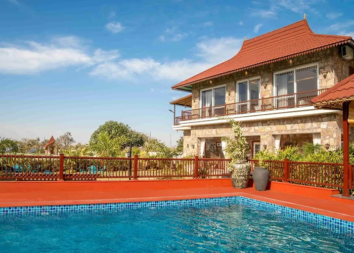 Geeta Bagh Estate- Luxury Farm Retreat With Pool, Pushkar