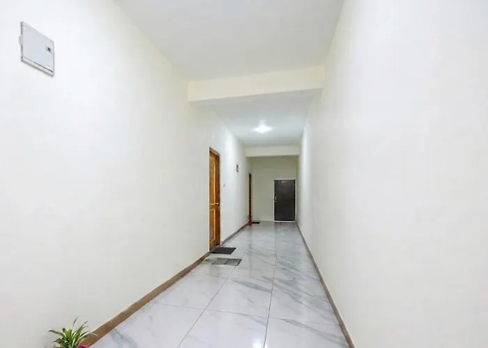 Hotel Amaltas Nayagaon Near Pgi & Pec College