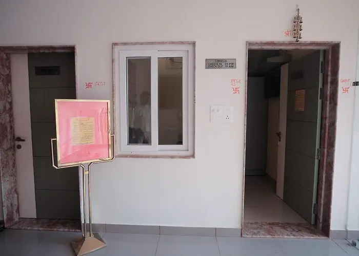 Prem Sadan, Pandokhar Sarkar Dham