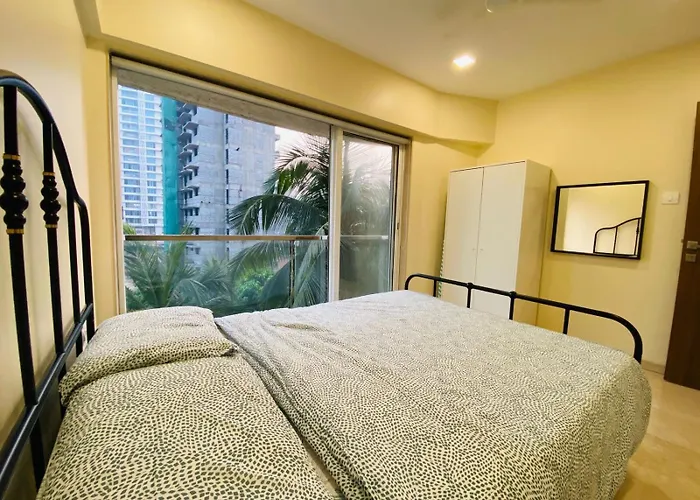 Connekthomes - Modern2Bed-Bandraarea