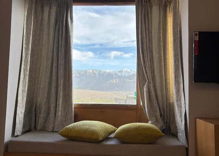 Maple House Ladakh