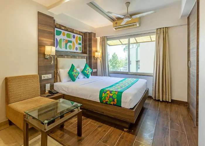 Hotel Aaram Orchard Ahmedabad