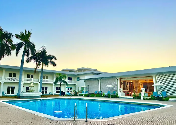 Hotel Chandela Khajuraho