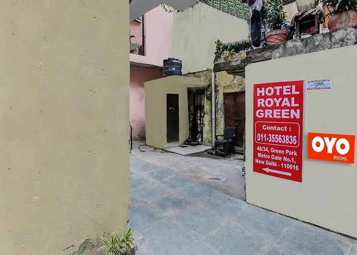 Hotel O Royal Green