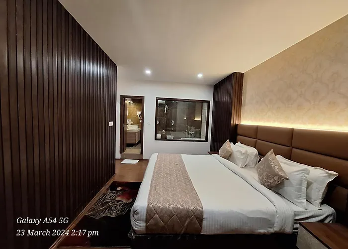 Rufina Pinasa Residency Hotel Gangtok