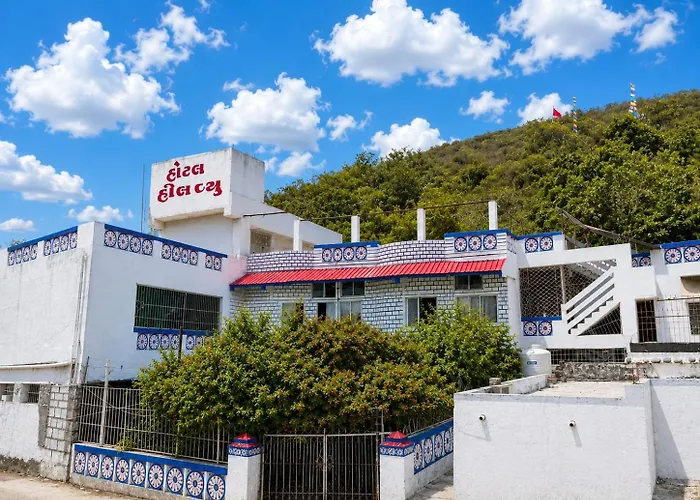 Hotel Hillview, Junagadh