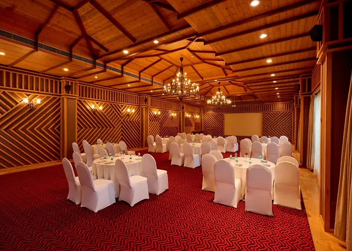 Golden Tulip Goa Mandrem