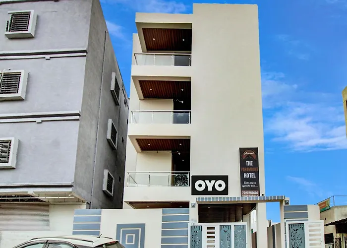 Hotel O The Paramount Hotel Nagpur