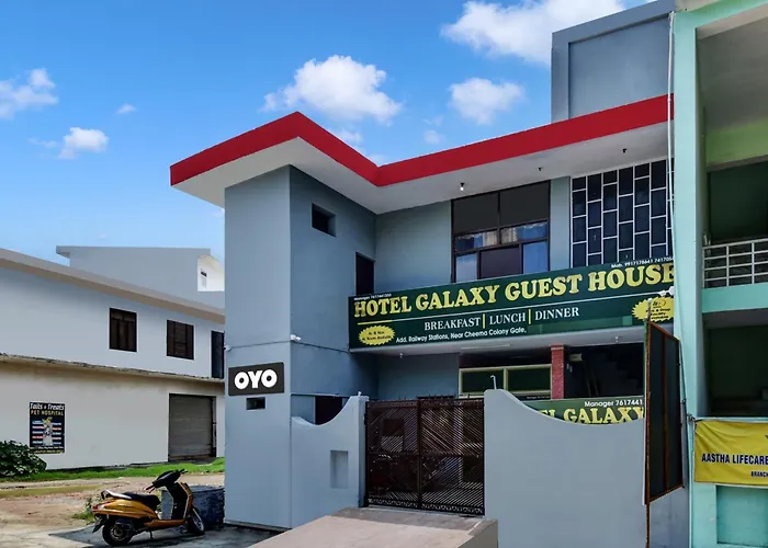 Hotel O Galaxy Guest House