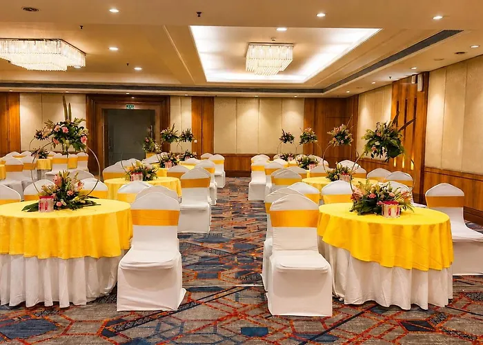 Ramada By Wyndham Jaipur Hotel