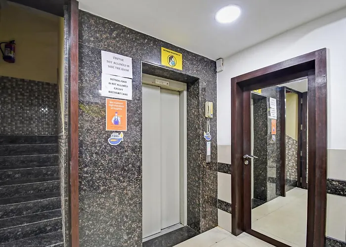 Super Townhouse The Platinum Hotel Kolkata