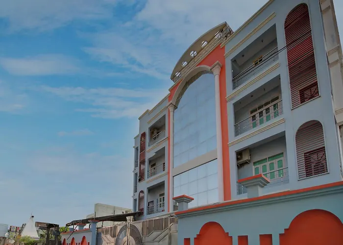 Hotel O Madhuram